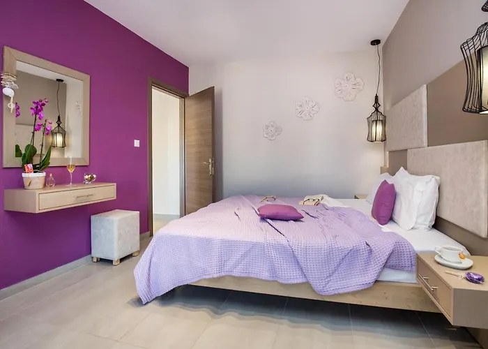 Iria's Luxury Apartment *
