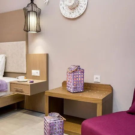 Iria's Luxury Apartament *