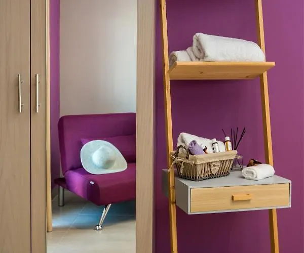 شقة Iria's Luxury *